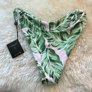 XL NWT skatie salty suzanne leaf print Beverly rodeo bottom